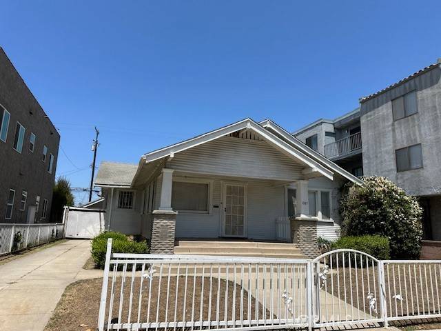 Long Beach, CA 90804,1045 Gladys AVE