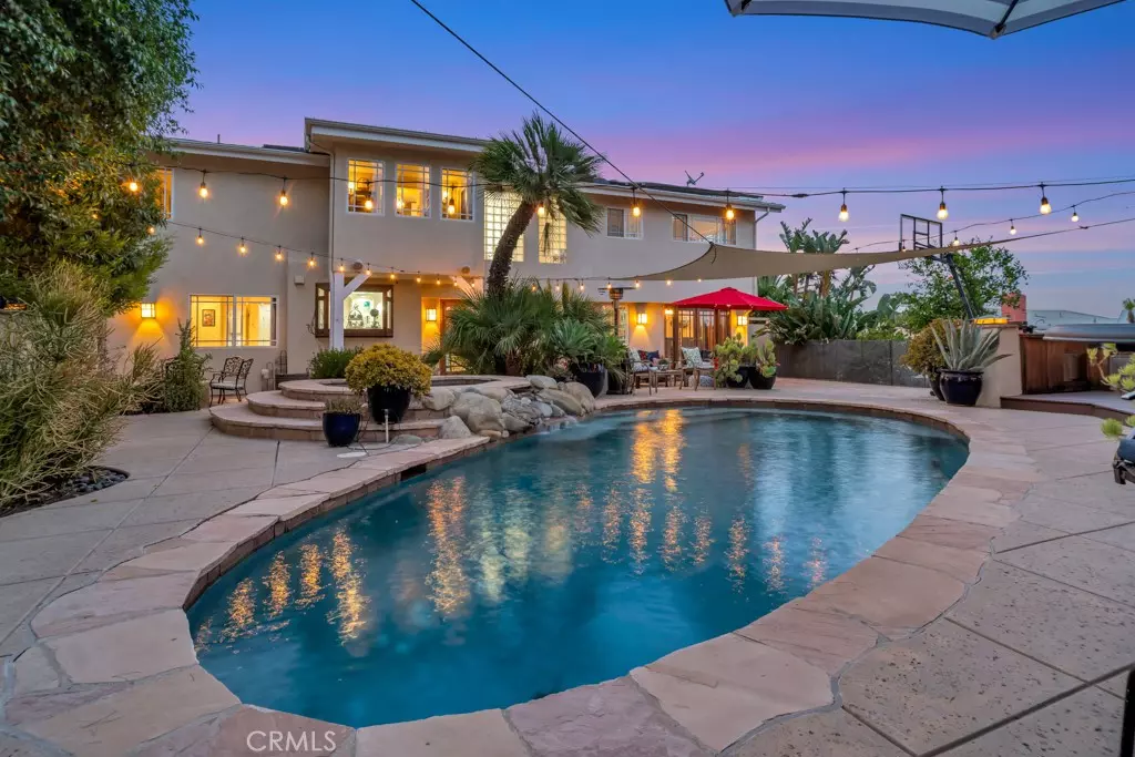 West Hills, CA 91307,24630 Kittridge ST