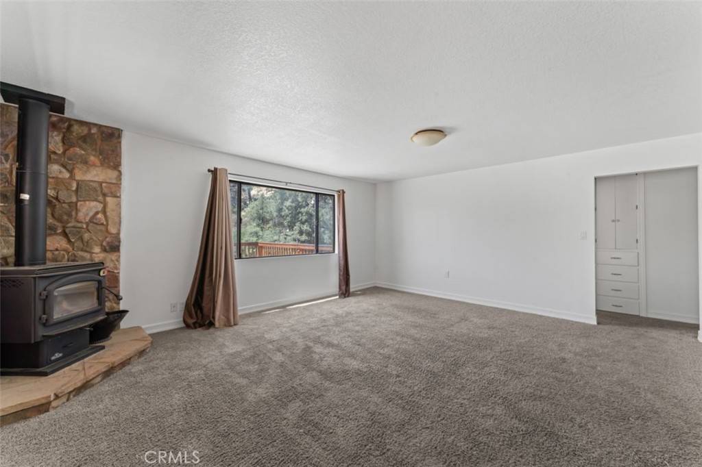 Frazier Park, CA 93225,910 Manita TRL