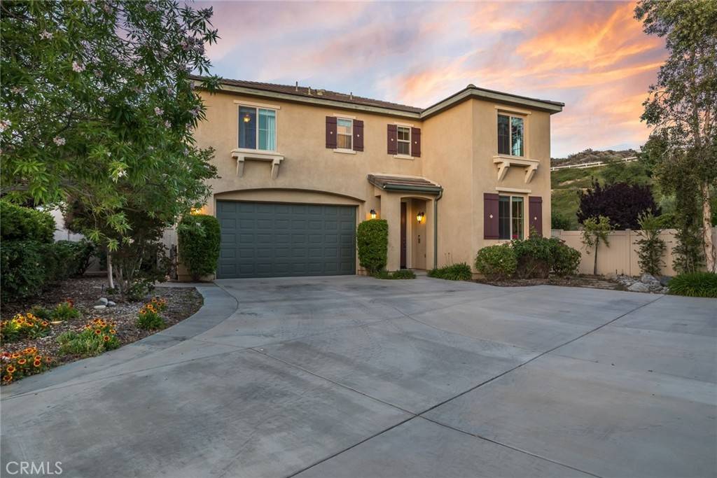 17138 Hickory Ridge CT, Canyon Country, CA 91387