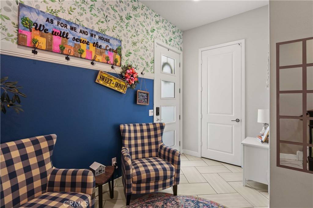 Valencia, CA 91381,26957 Winding Trail CT