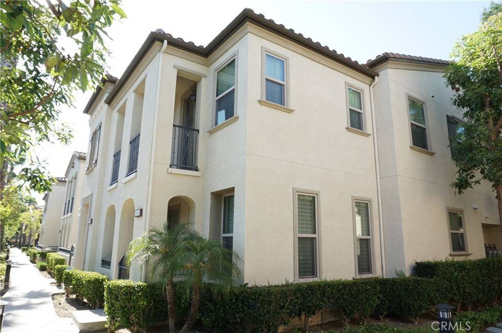 Porter Ranch, CA 91326,20406 Paseo Cresta