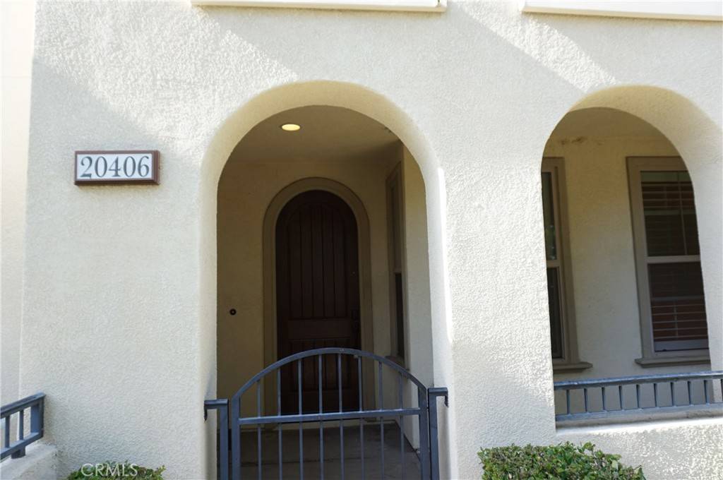 Porter Ranch, CA 91326,20406 Paseo Cresta