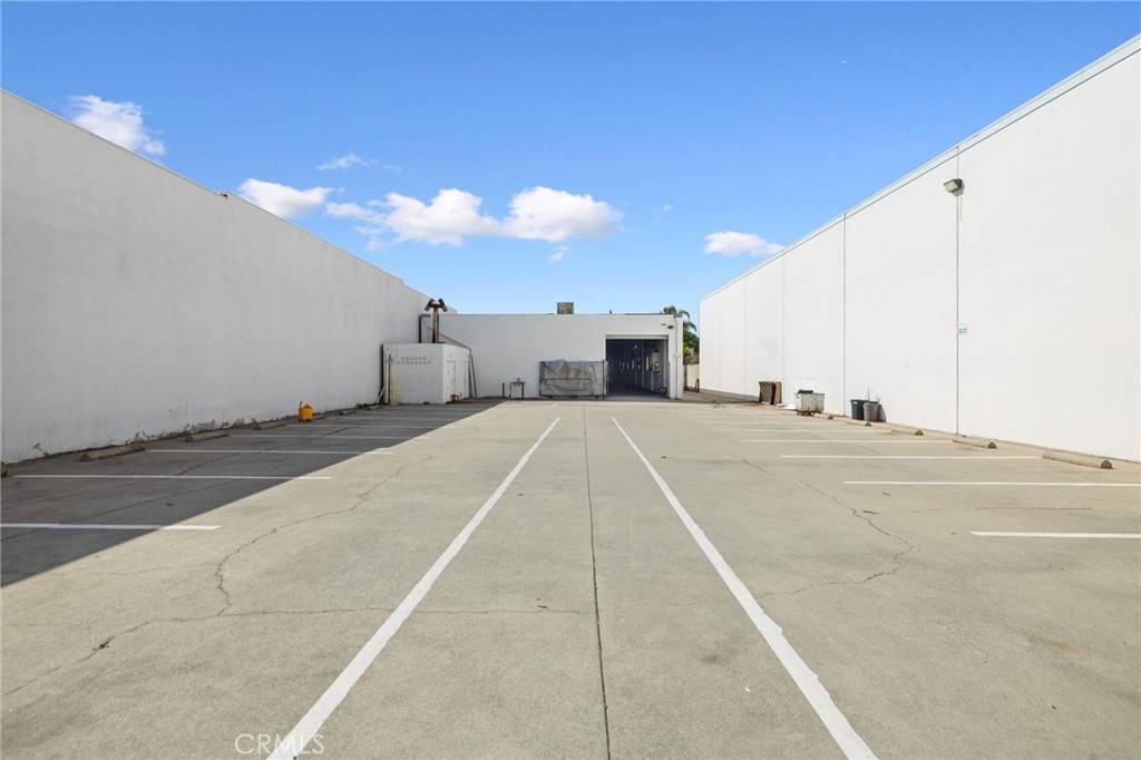 South El Monte, CA 91733,2660 Chico AVE