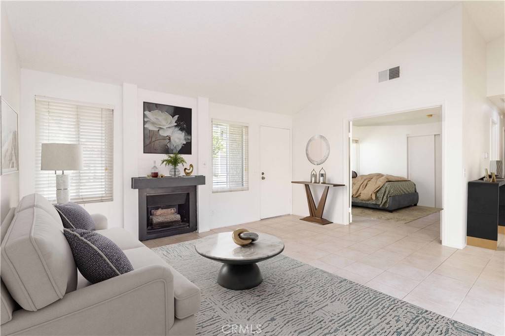 19533 Rinaldi ST #48, Porter Ranch, CA 91326