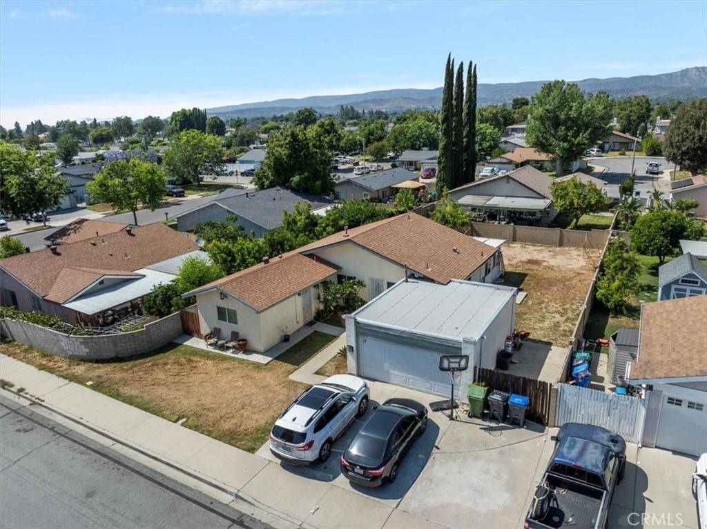Simi Valley, CA 93065,2345 Bryson PL