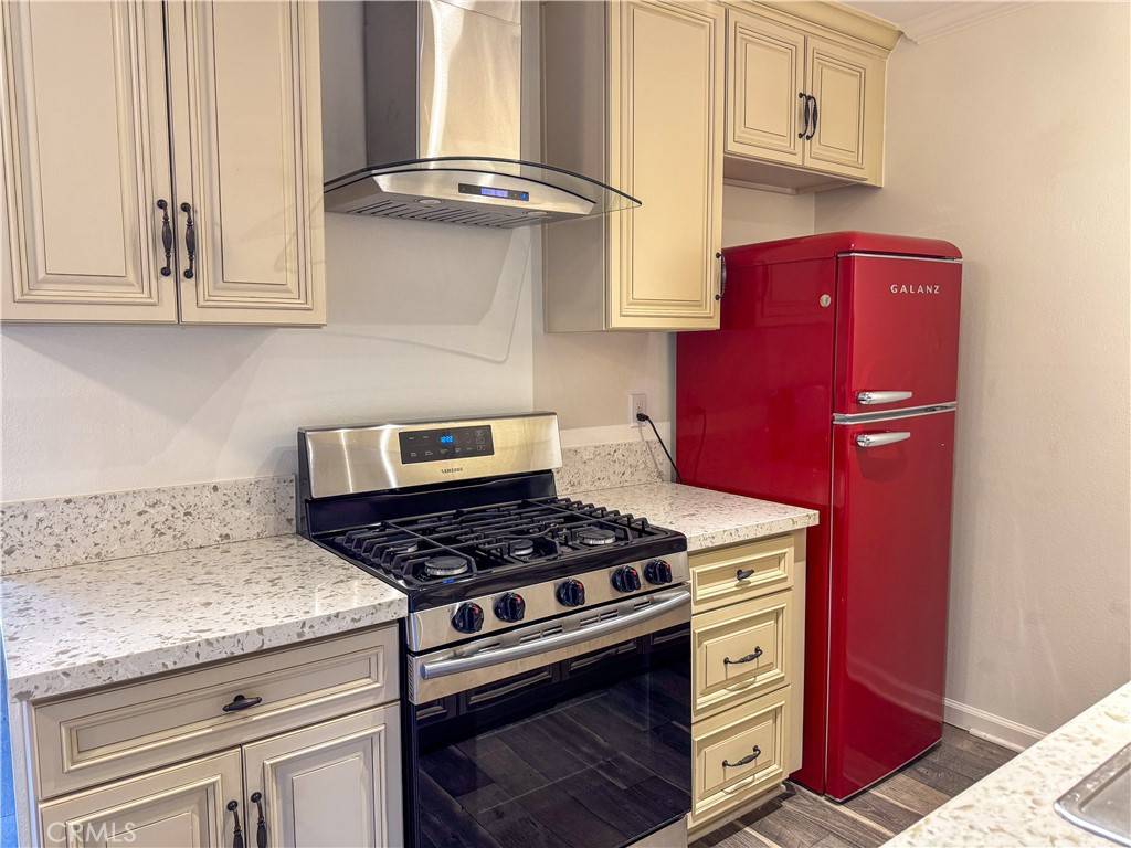 Canoga Park, CA 91304,20954 Parthenia ST #20