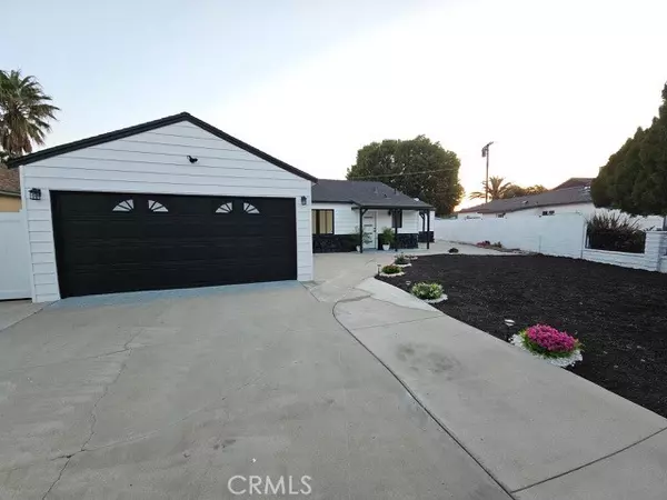 Reseda, CA 91335,7927 Chastain PL