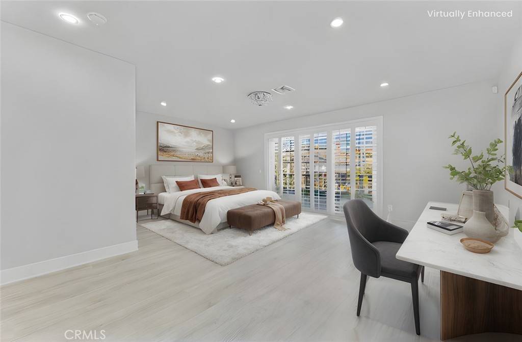 Chatsworth, CA 91311,20500 Blairmoore ST
