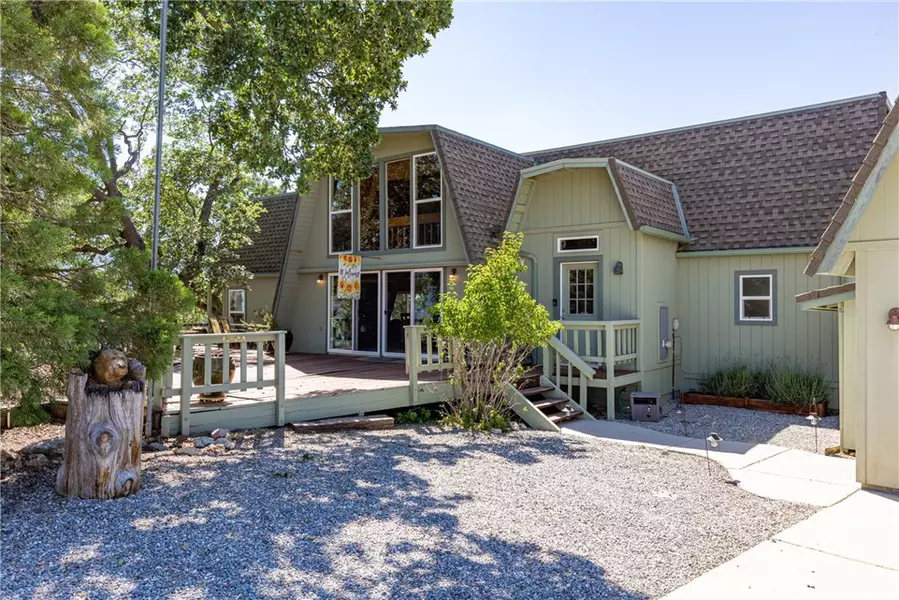 24341 Peso CT, Tehachapi, CA 93561