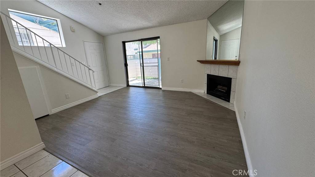 Lancaster, CA 93535,44460 15th ST E #13