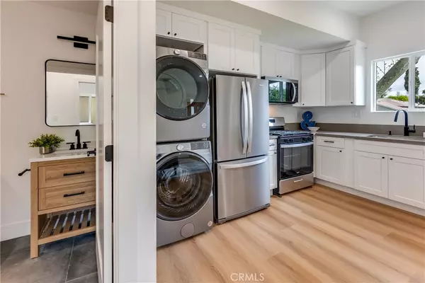 Winnetka, CA 91306,7661 Penfield AVE