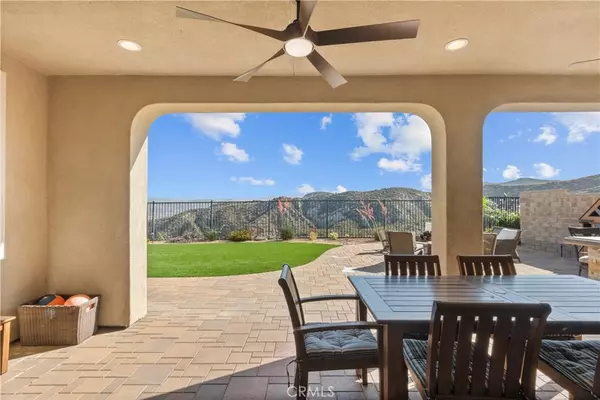 18655 Cedar Crest DR, Canyon Country, CA 91387