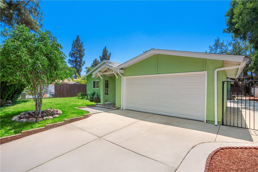 11863 Vanport AVE, Sylmar, CA 91342