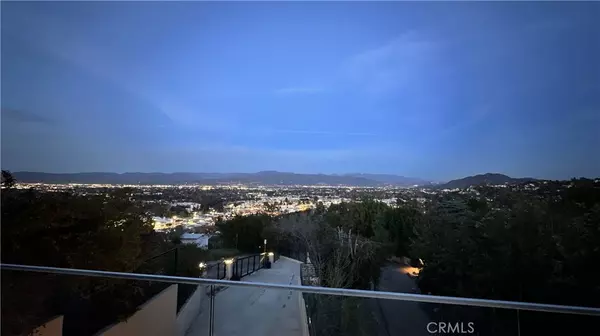 Studio City, CA 91604,12480 Viewcrest RD
