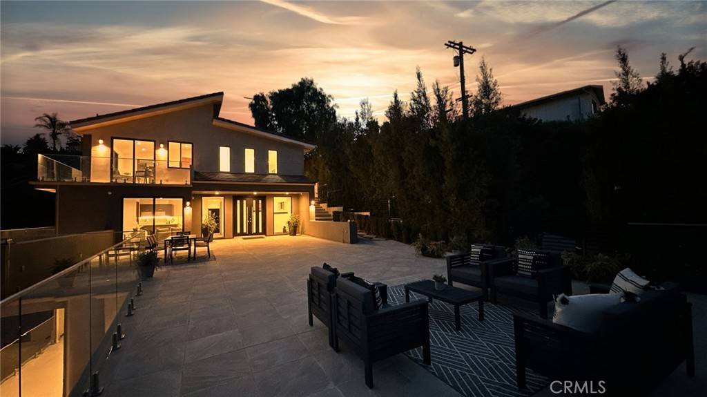 Studio City, CA 91604,12480 Viewcrest RD