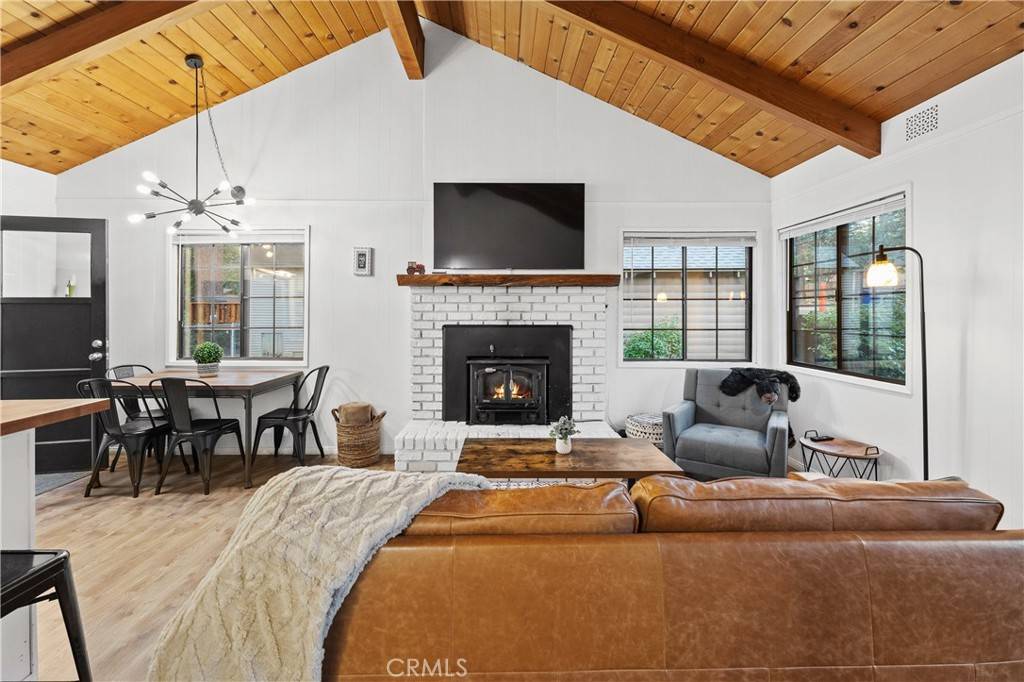 Big Bear Lake, CA 92315,42540 Cedar AVE