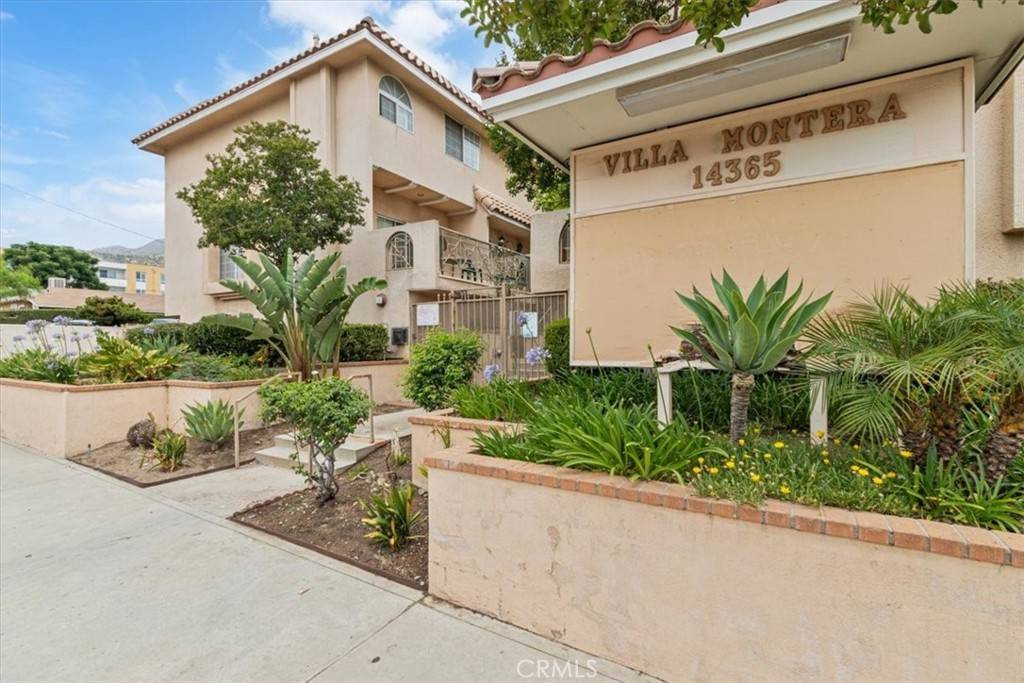 14365 Foothill BLVD #10, Sylmar, CA 91342