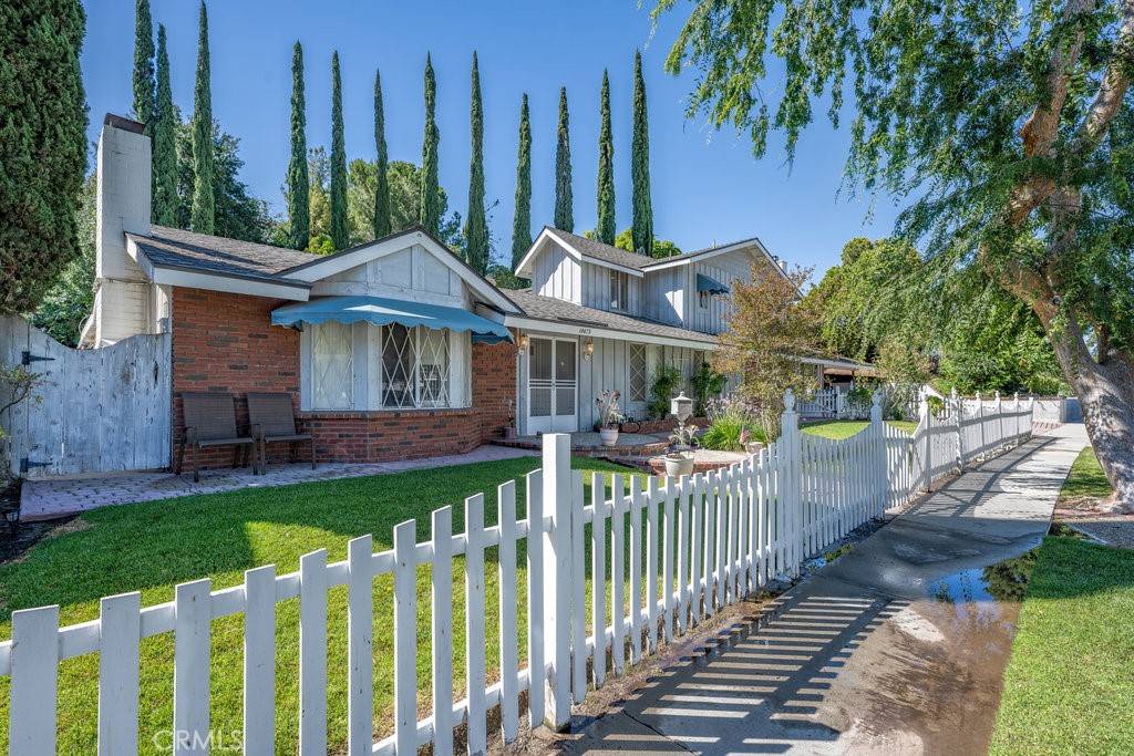 18872 Darter DR, Canyon Country, CA 91351