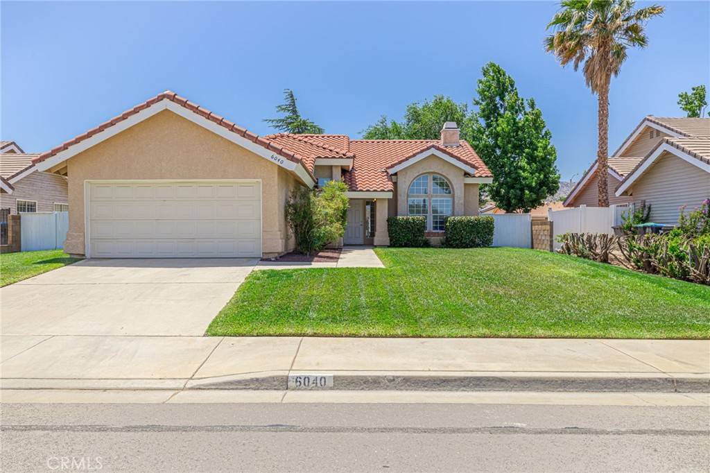 6040 Caleche RD, Lancaster, CA 93536