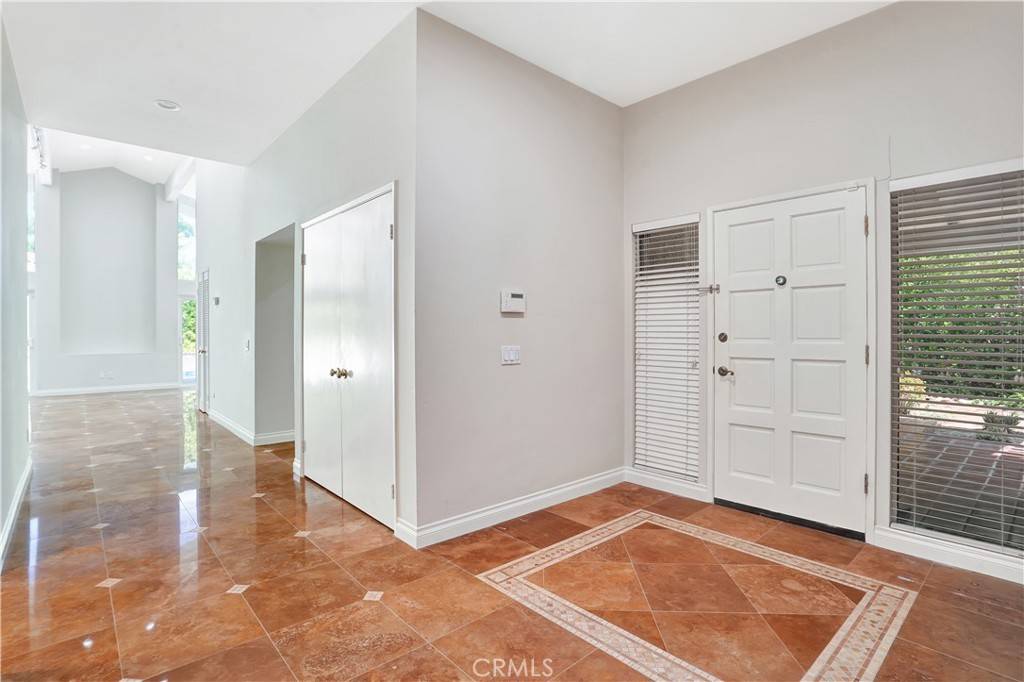 Calabasas, CA 91302,23415 W Park Hacienda
