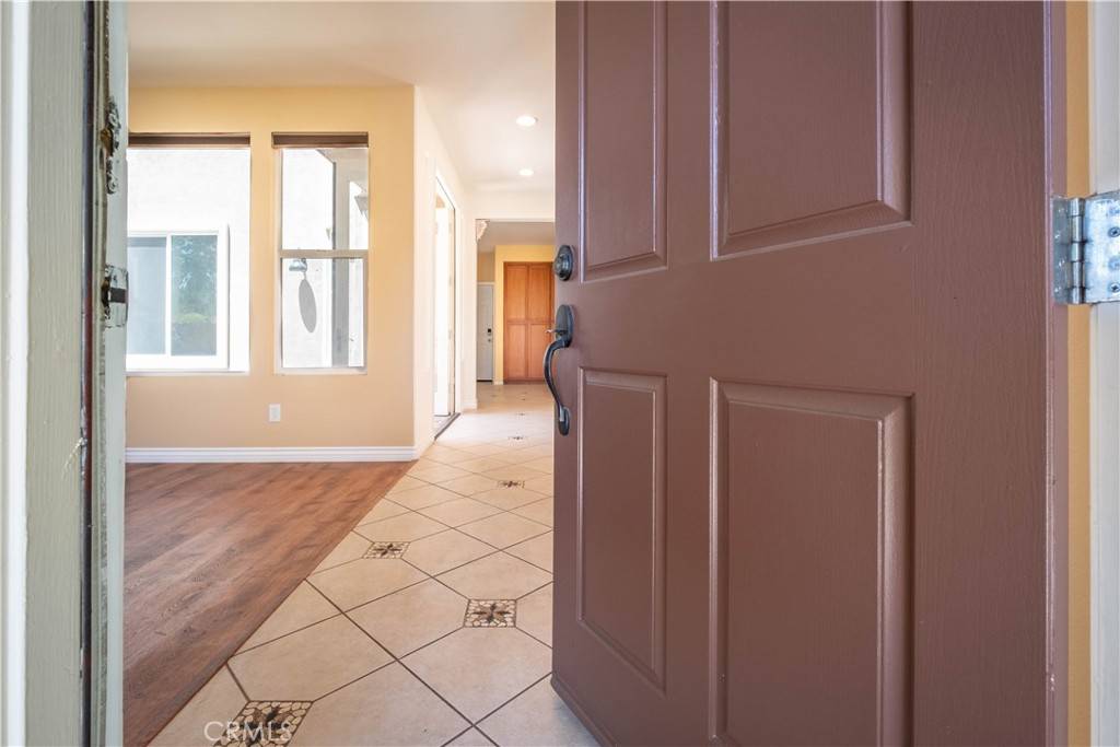 Valencia, CA 91354,27531 Sunny Creek Drive
