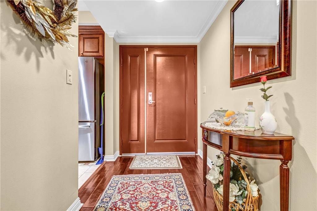 Sherman Oaks, CA 91403,4533 Vista Del Monte AVE #201