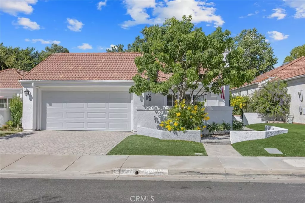 Valencia, CA 91355,26210 Paolino PL