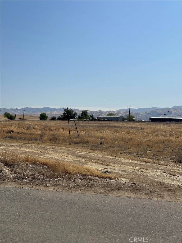Bakersfield, CA 93306,0 Cosmo ST