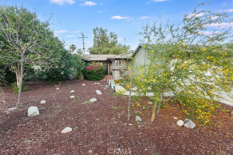 West Hills, CA 91304,8398 Shoup AVE