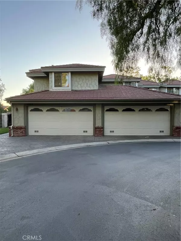 29752 Strawberry Hill DR, Agoura Hills, CA 91301