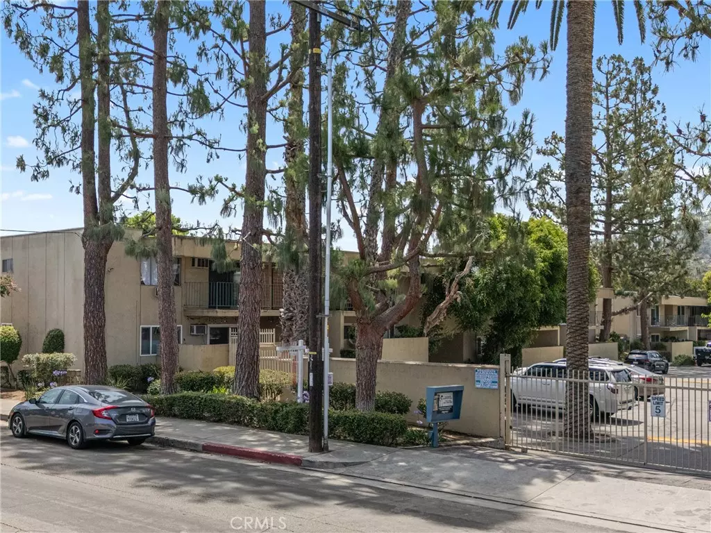 Studio City, CA 91602,11138 Aqua Vista ST #30