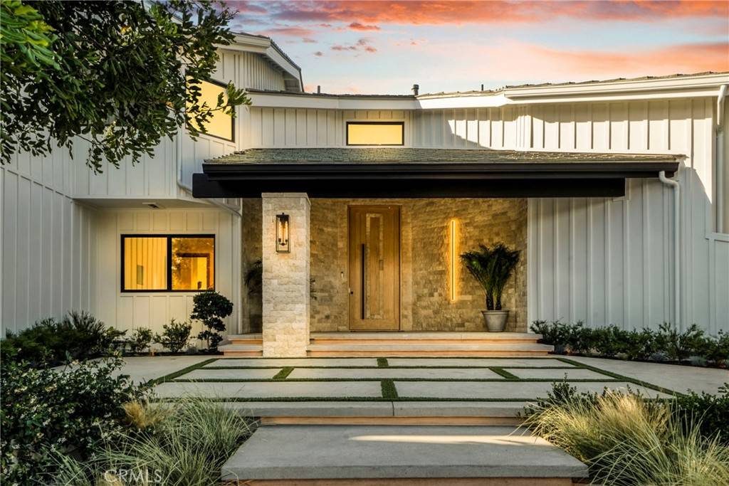 Westlake Village, CA 91361,32075 Canterhill PL