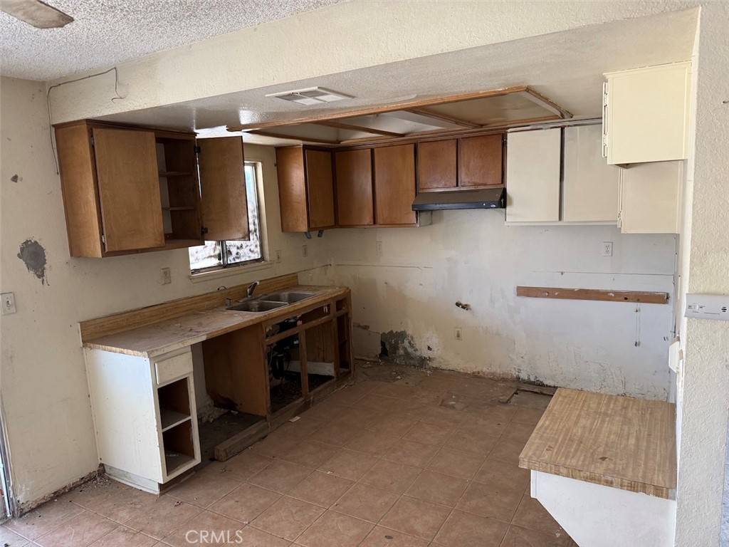 Lancaster, CA 93535,16254 Mossdale AVE