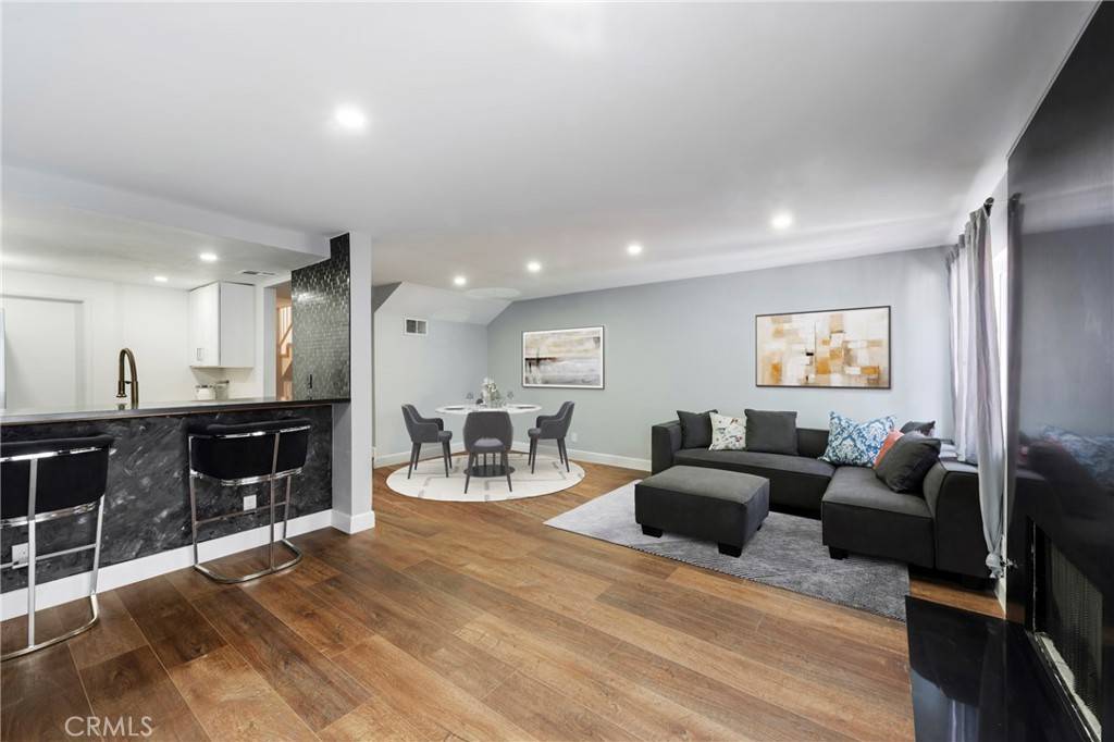 North Hills, CA 91343,15735 Nordhoff ST #16