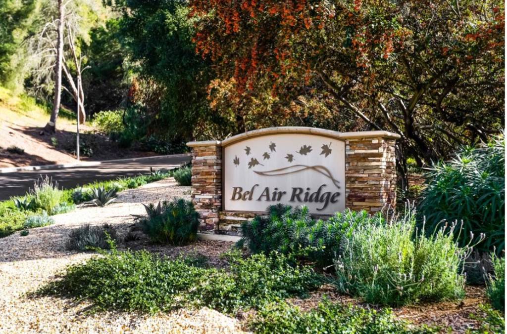 Los Angeles, CA 90077,10411 Windtree DR