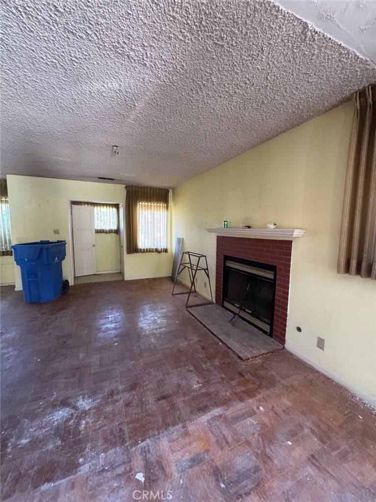 Northridge, CA 91325,17506 Lorne ST