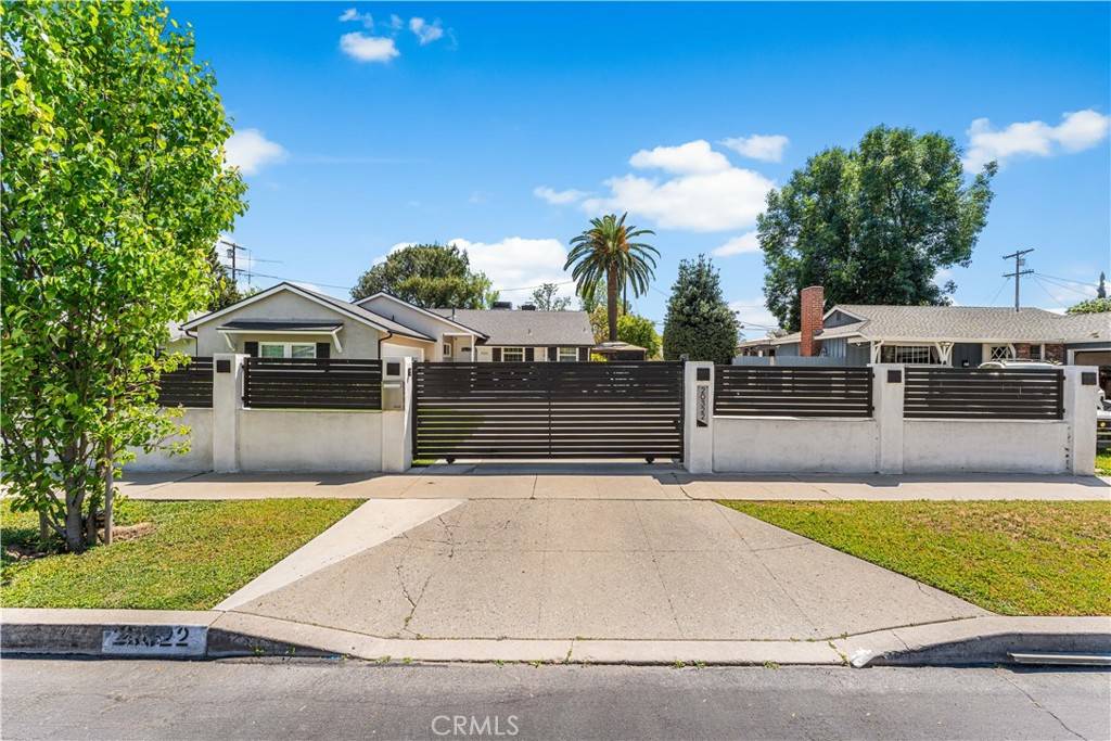 Winnetka, CA 91306,20322 Cantara ST