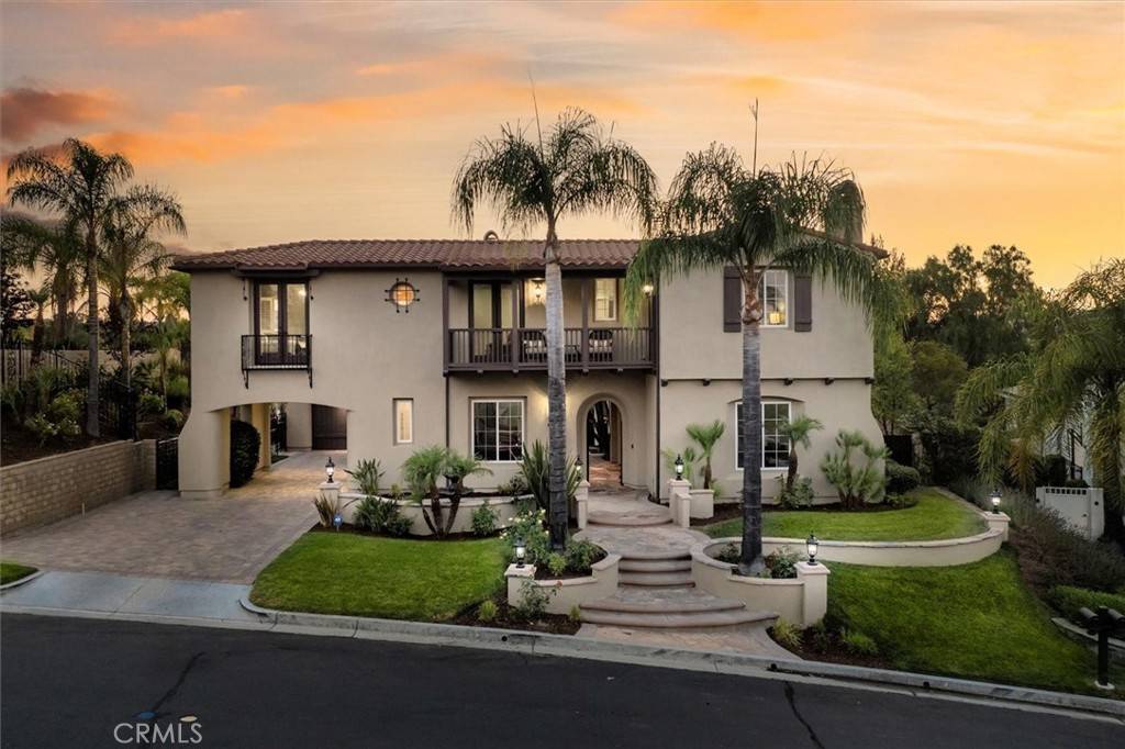 Valencia, CA 91355,24816 Los Altos DR