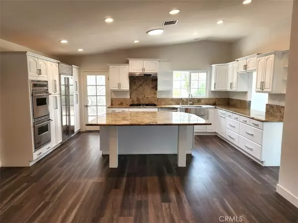 Woodland Hills, CA 91364,22808 Gershwin DR