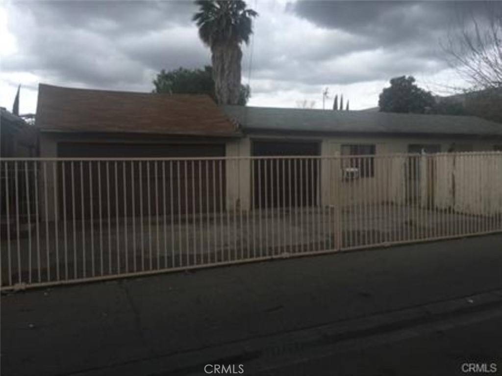 Northridge, CA 91324,18519 Bryant ST