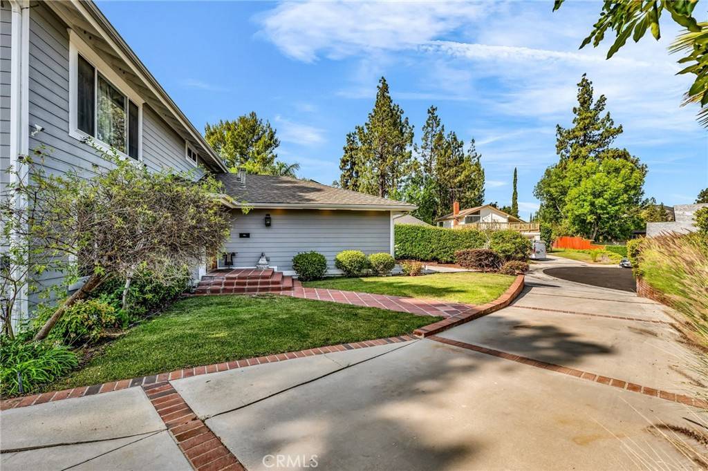 West Hills, CA 91304,8404 Joan LN