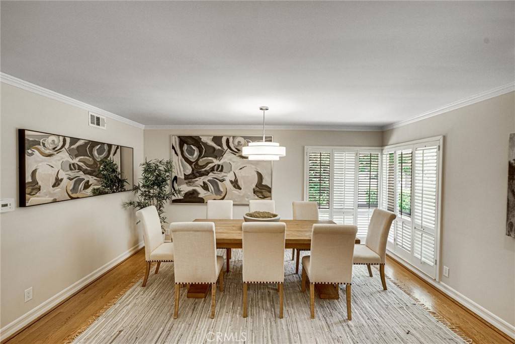 Encino, CA 91316,4843 Texhoma AVE