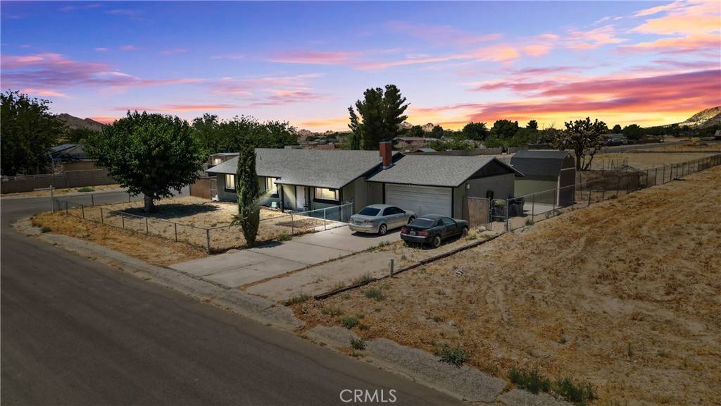Lancaster, CA 93535,15805 Newmont AVE