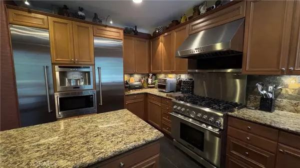 Valencia, CA 91355,28107 Graciosa ST