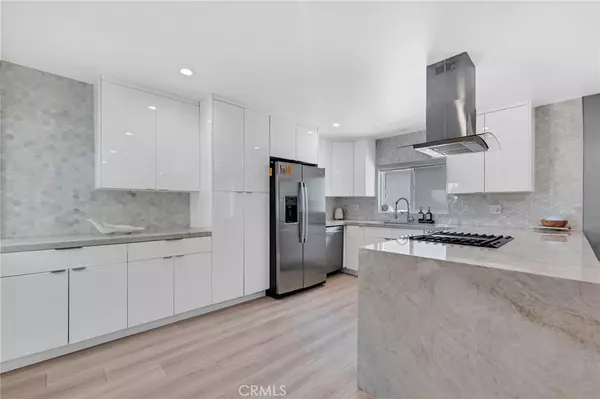 Granada Hills, CA 91344,16101 16103 Tulsa ST