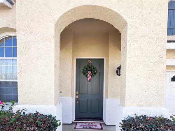 Saugus, CA 91350,28303 Sycamore DR
