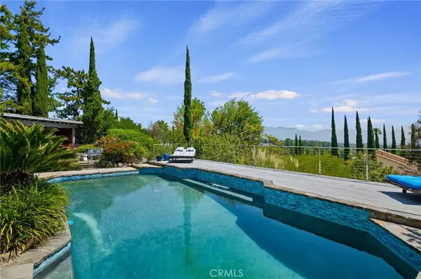 Granada Hills, CA 91344,12320 Louise AVE