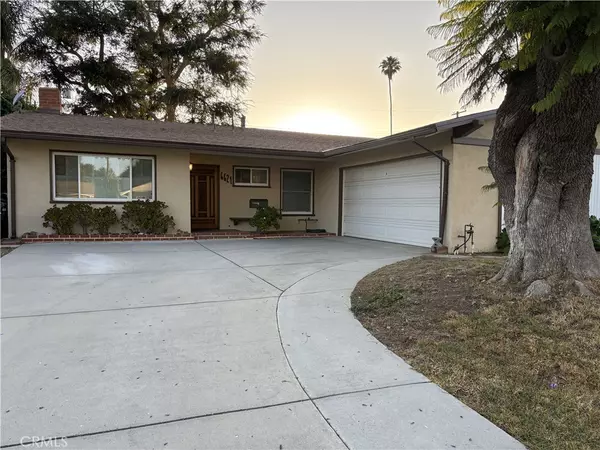 West Hills, CA 91307,6621 Berquist AVE