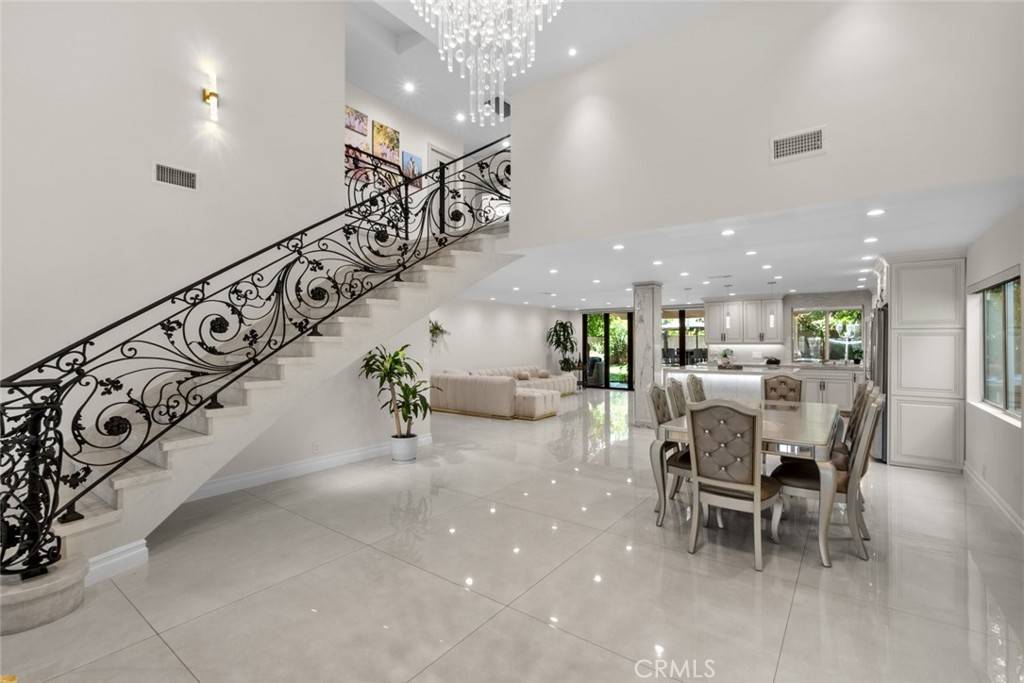 6355 Yolanda AVE, Tarzana, CA 91335